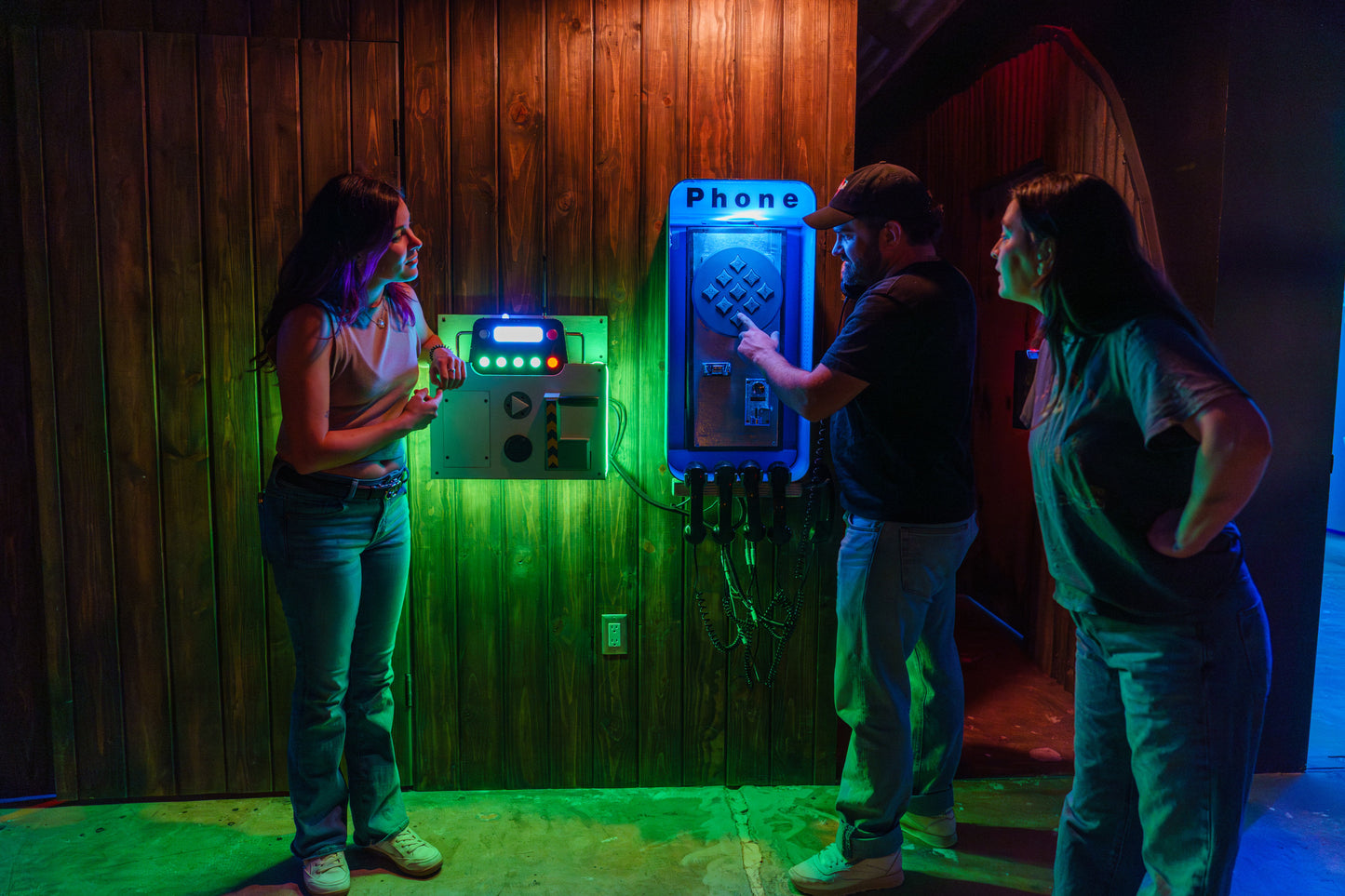 Escape Room Heroes - Tokens, Pins, Sodas